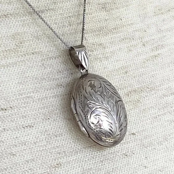 VTG Sterling Silver 925 Oval Etched Photo Locket Pendant Necklace 18" Box Chain - Picture 5 of 16